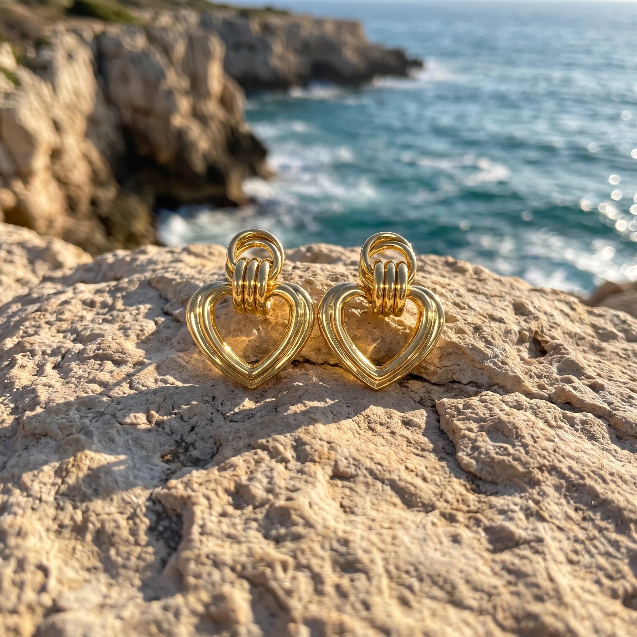 QIAOREN 14540 Open Heart Interlocking Drop Stud Earrings, Grooved Hollow Heart Gold Metal Hypoallergenic Jewelry Gift