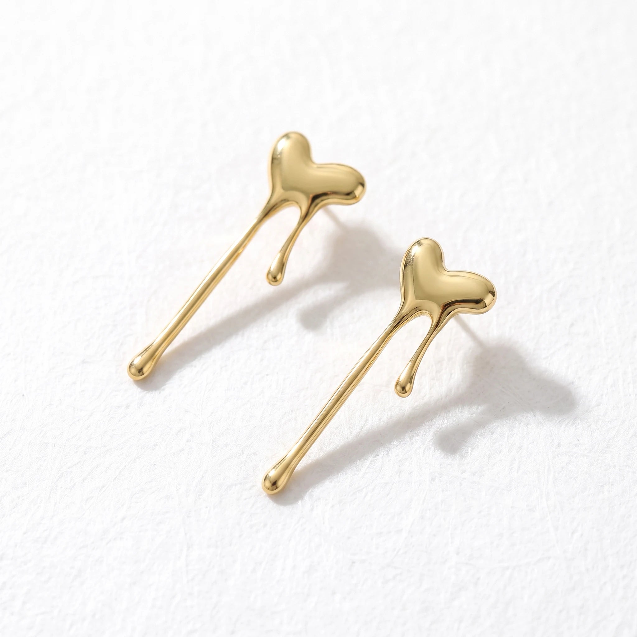 QIAOREN 13263 Gold Tone Liquid Melting Heart Drop Earrings Smooth Polished Long Drip Love Shape Dangle Studs Abstract Trendy