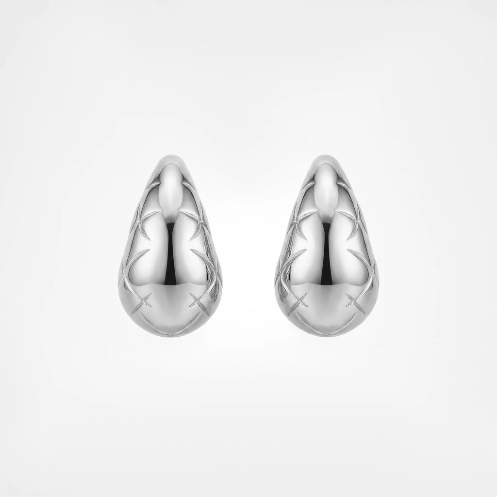 QIAOREN 12273 Trendy Quilted Criss Cross Teardrop Earrings Gold Stainless Steel Etched Lattice Waterdrop Dome Studs Women US EU