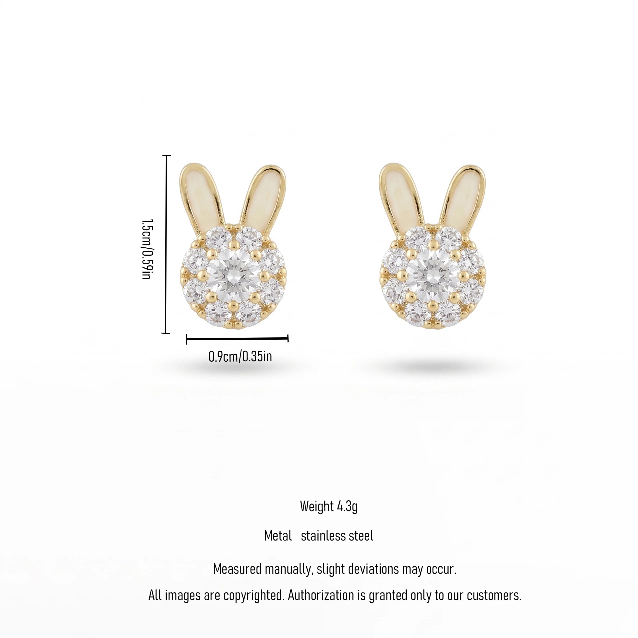 QIAOREN 14010 Matte Gold Five Petal Flower Stud Earrings with Central Round Pearl Inlay, Floral Pearl Ear Stud Jewelry Gift