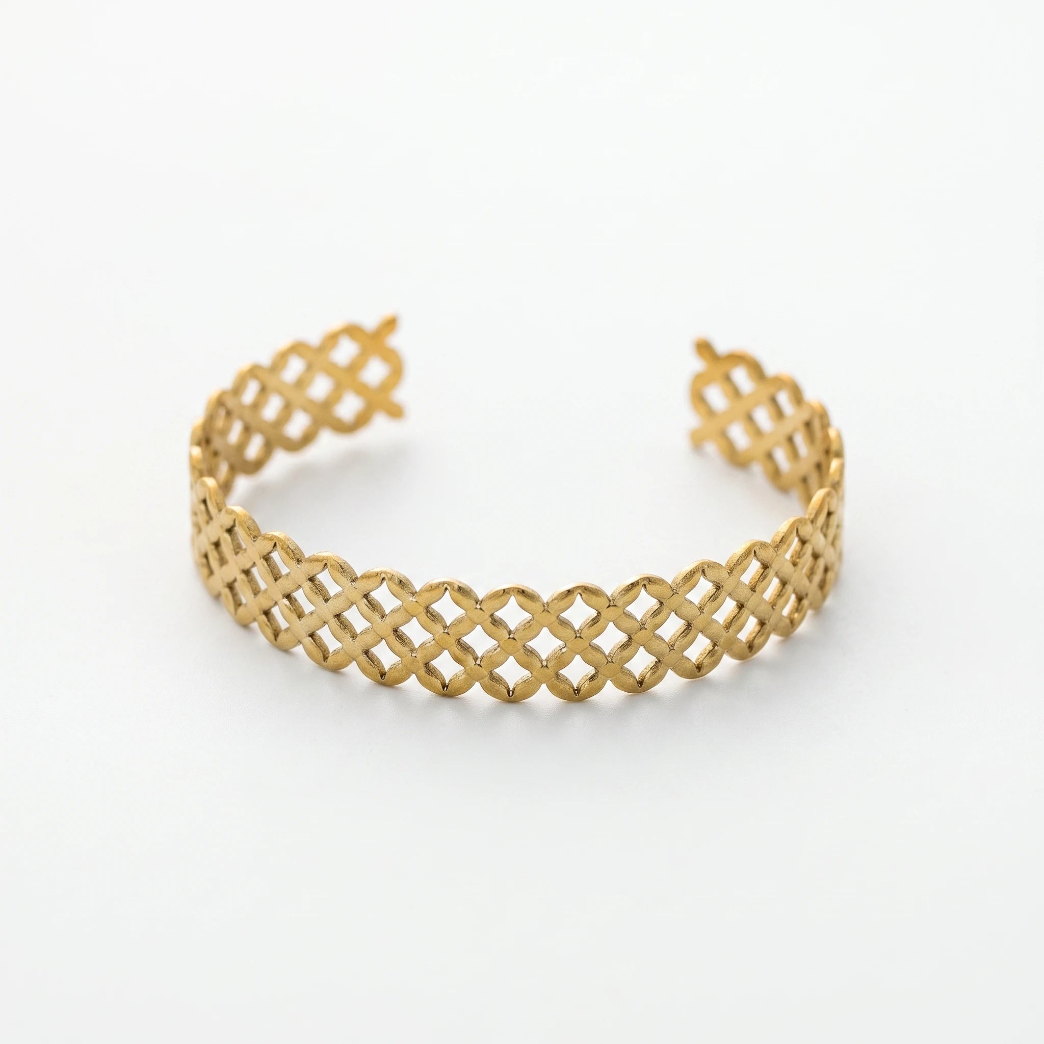 QIAOREN 14117 Stainless Steel Woven Open Cuff Bracelet Gold Lattice Waterproof Jewelry OEM ODM