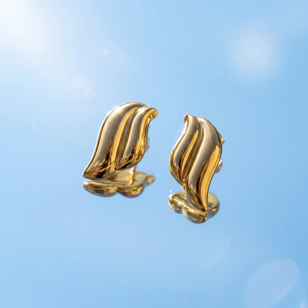 QIAOREN 14023 Polished Gold Hammered Textured Teardrop Stud Earrings, Irregular Crinkle Surface Water Drop Ear Stud Jewelry Gift