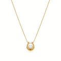 QIAOREN 13813 Thin Oval Link Chain Pendant Necklace with Smooth U-Shaped Horseshoe Frame Charm Inlaid Single Round White Pearl