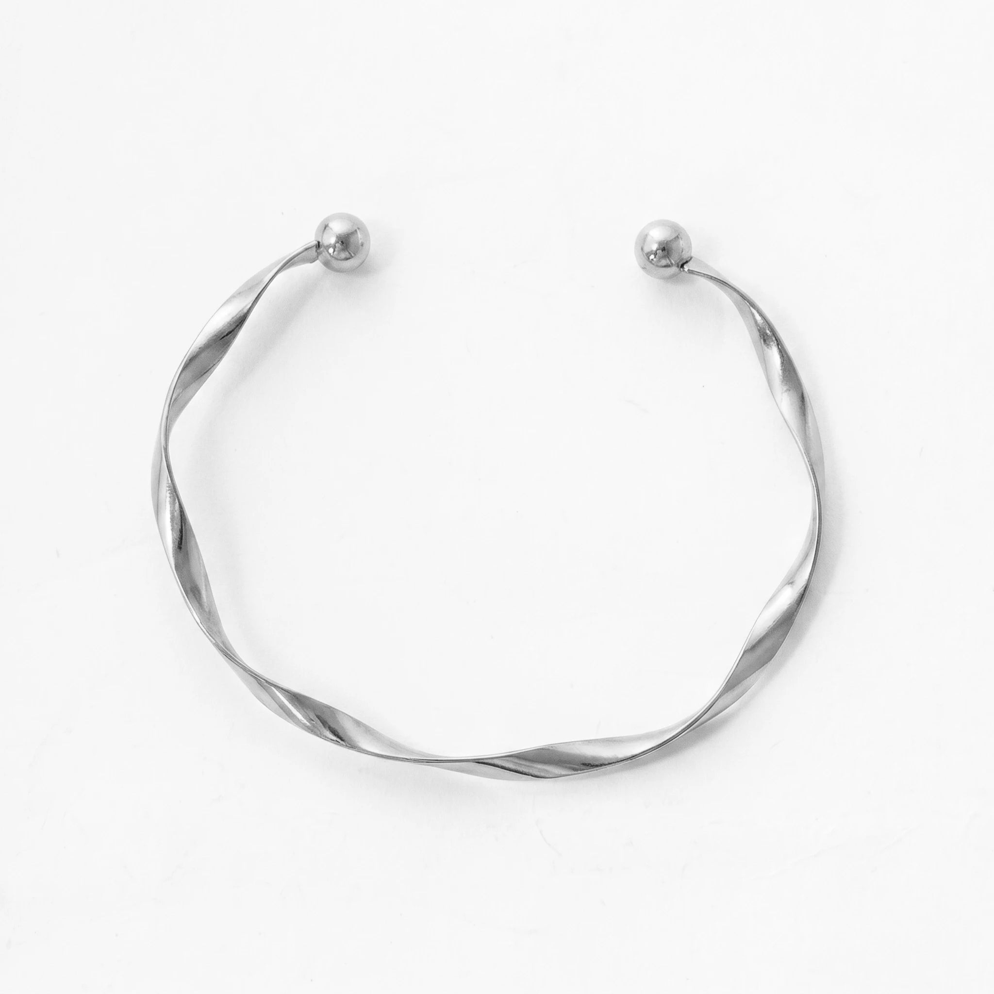 QIAOREN 11011 Minimalist Twisted Gold Cuff Bracelet Stainless Steel Adjustable Open Bangle for Women Beach Jewelry