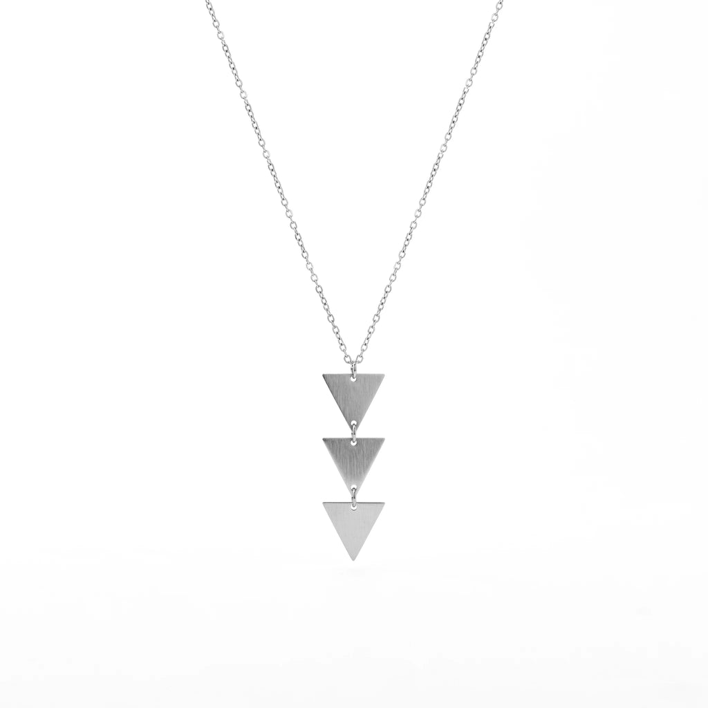 QIAOREN 11803 18K Gold Plated Stainless Steel Anti-Tarnish Hypoallergenic Stacked Triangle Drop Pendant Cable Chain Necklace