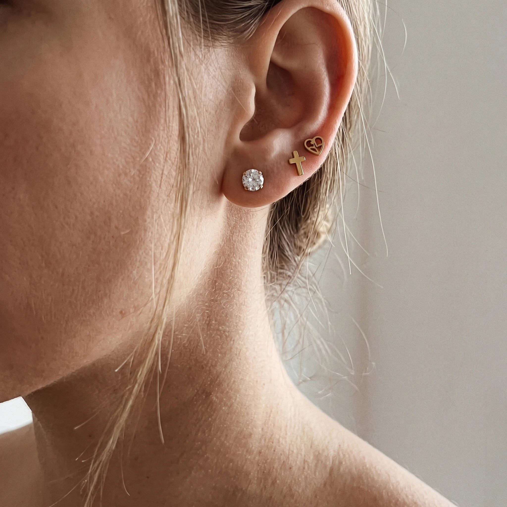 QIAOREN 14495 3 Pcs Cross Heart Stainless Steel Cz Ear Stud Earrings Set, , Gold Multi Style Mini Cartilage Earrings Jewelry