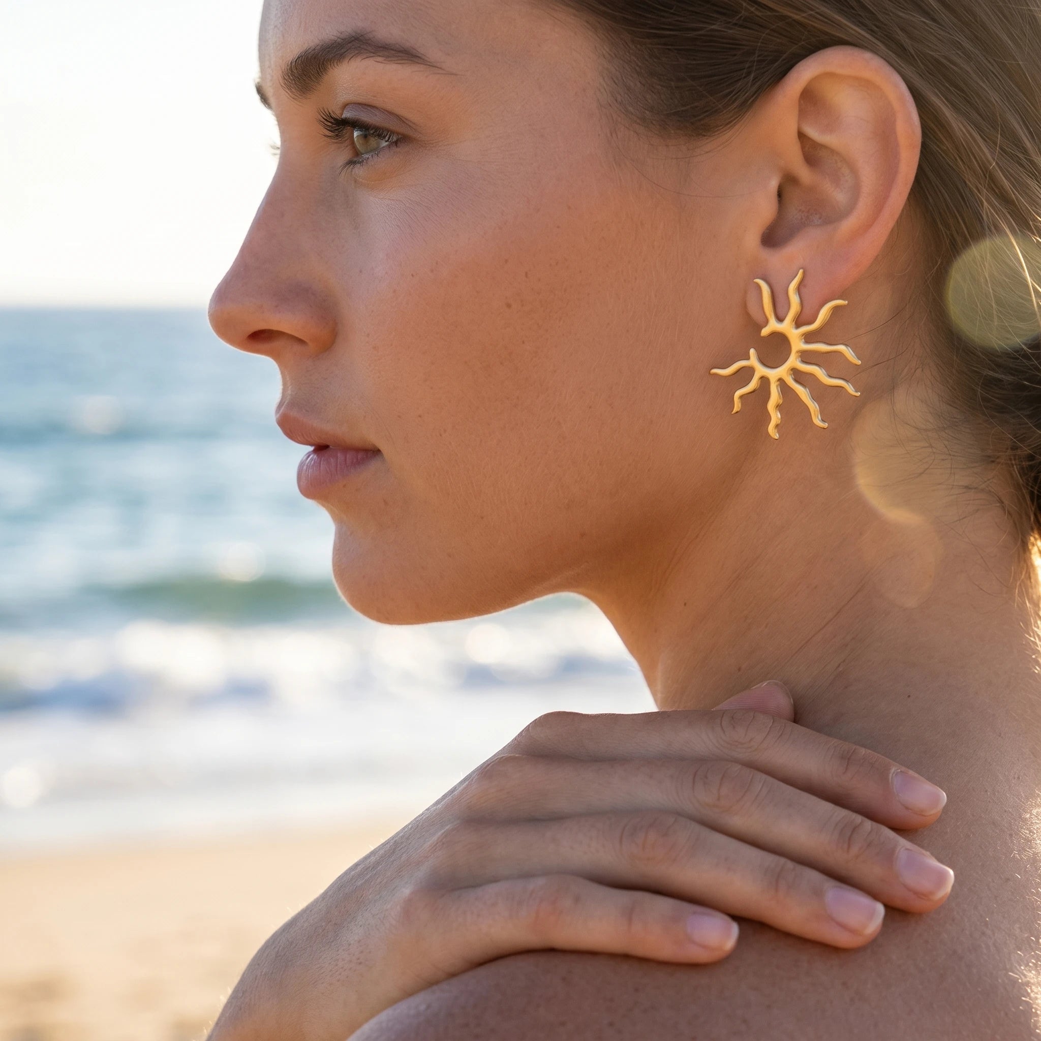QIAOREN 10739 Stainless Steel Bohemian Sun Earrings, Gold/Silver Tone Sunburst Statement Studs for Women