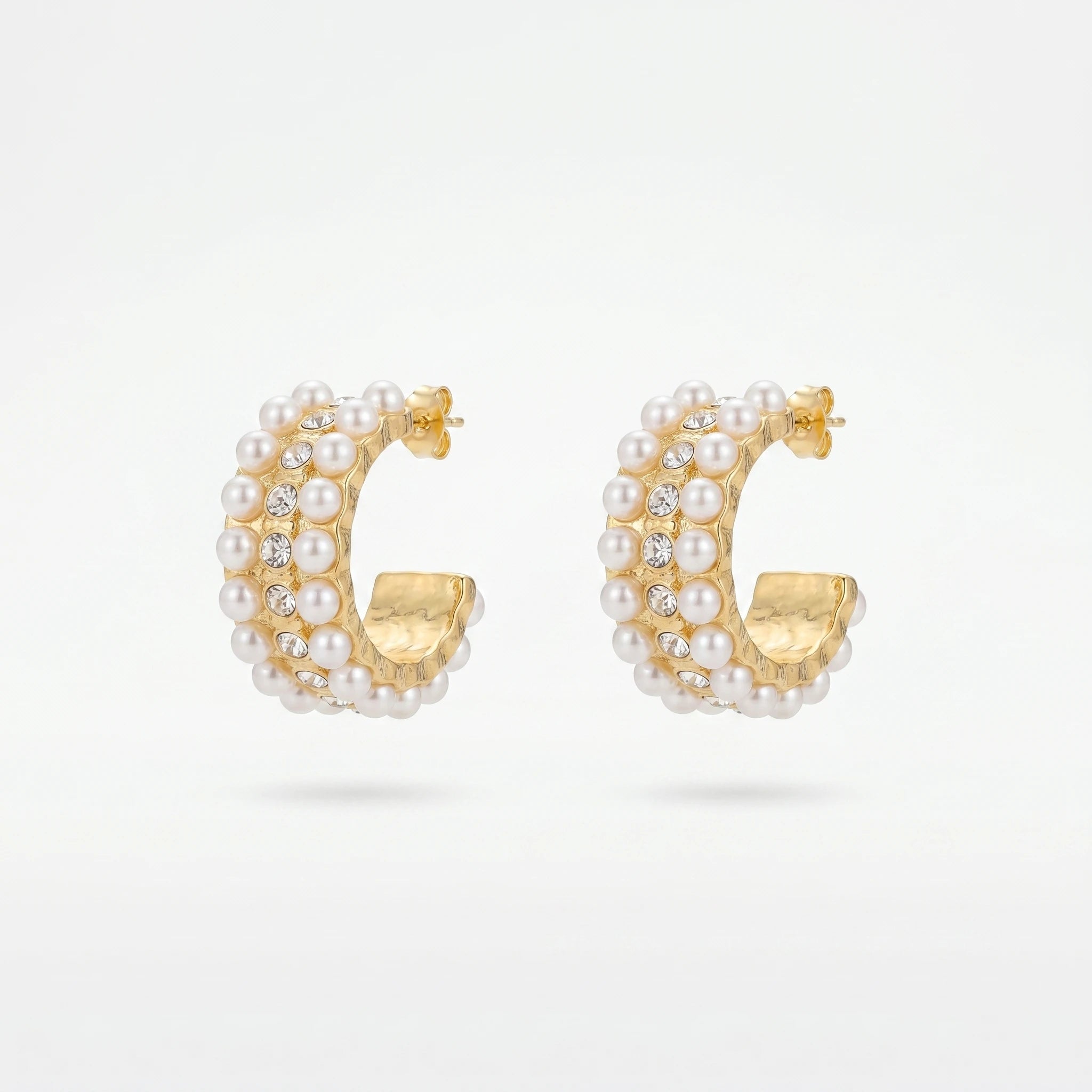 QIAOREN 12269 Elegant Vintage Pearl Crystal Earrings Gold Stainless Steel Chunky C-Hoop Bridal Statement Jewelry Gift