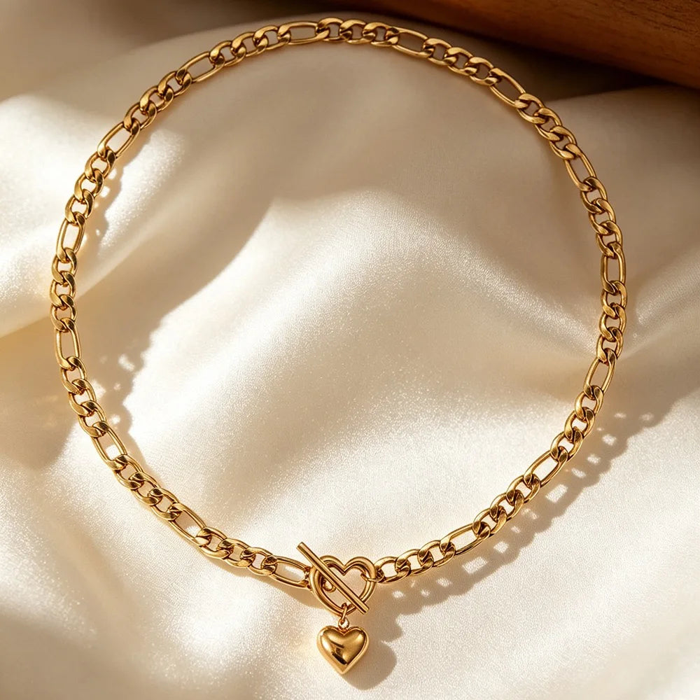 QIAOREN 20261 Figaro Chain Necklace with Heart OT Toggle Clasp, Stainless Steel Hypoallergenic Stackable Fashion Jewelry Gift