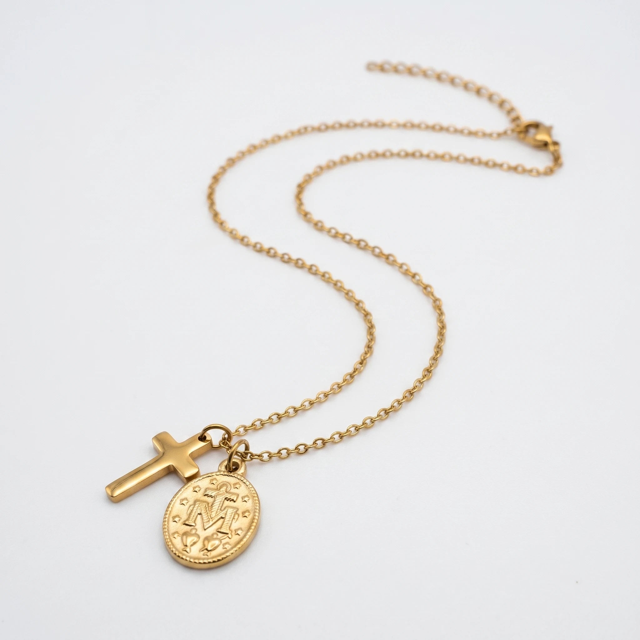 QIAOREN 10547 Hypoallergenic Adjustable for Medal Cross Necklace Gold Plated Stainless Steel Tarnish Free Jewelry for Women