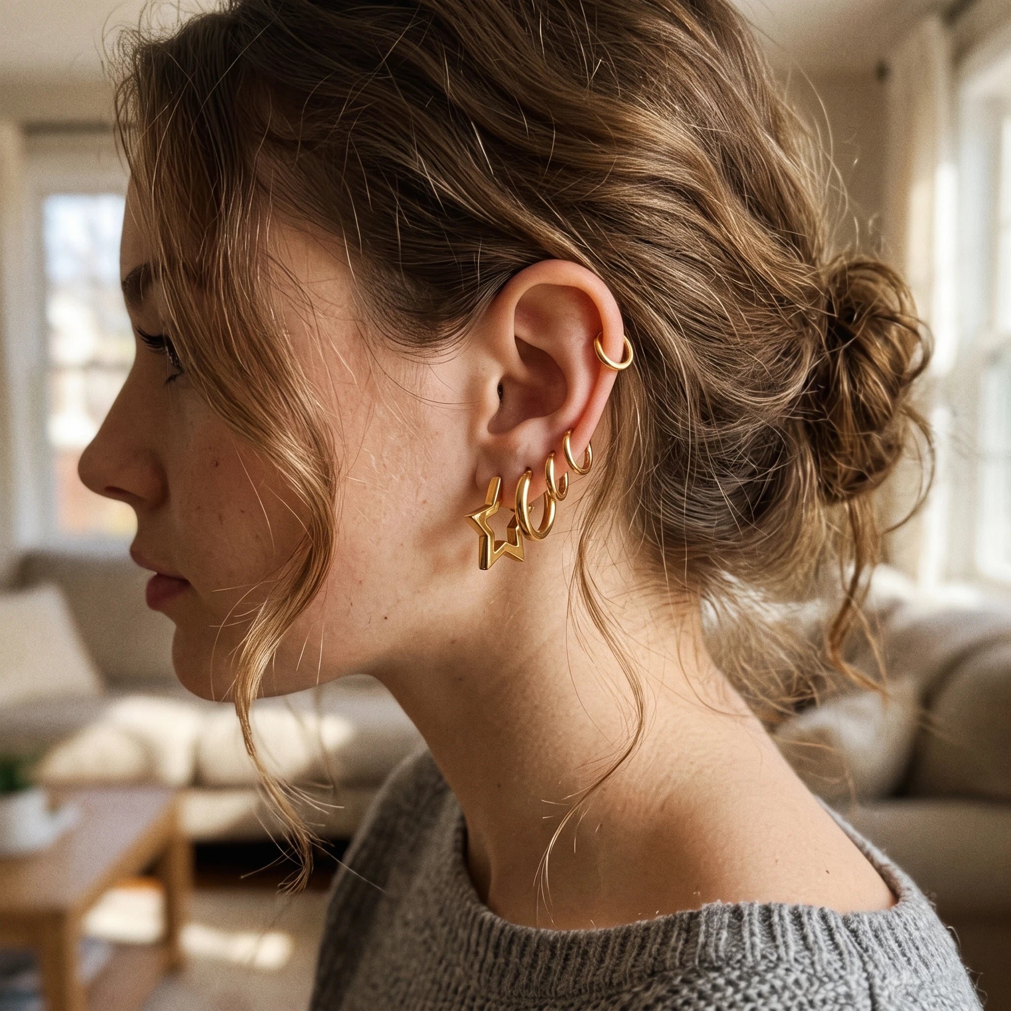 QIAOREN 14475 3 Pair Gold Stainless Steel Huggie Earring Set, Star Shape Hoops, Thick Round Hoops & Slim Round Hoops Jewelry