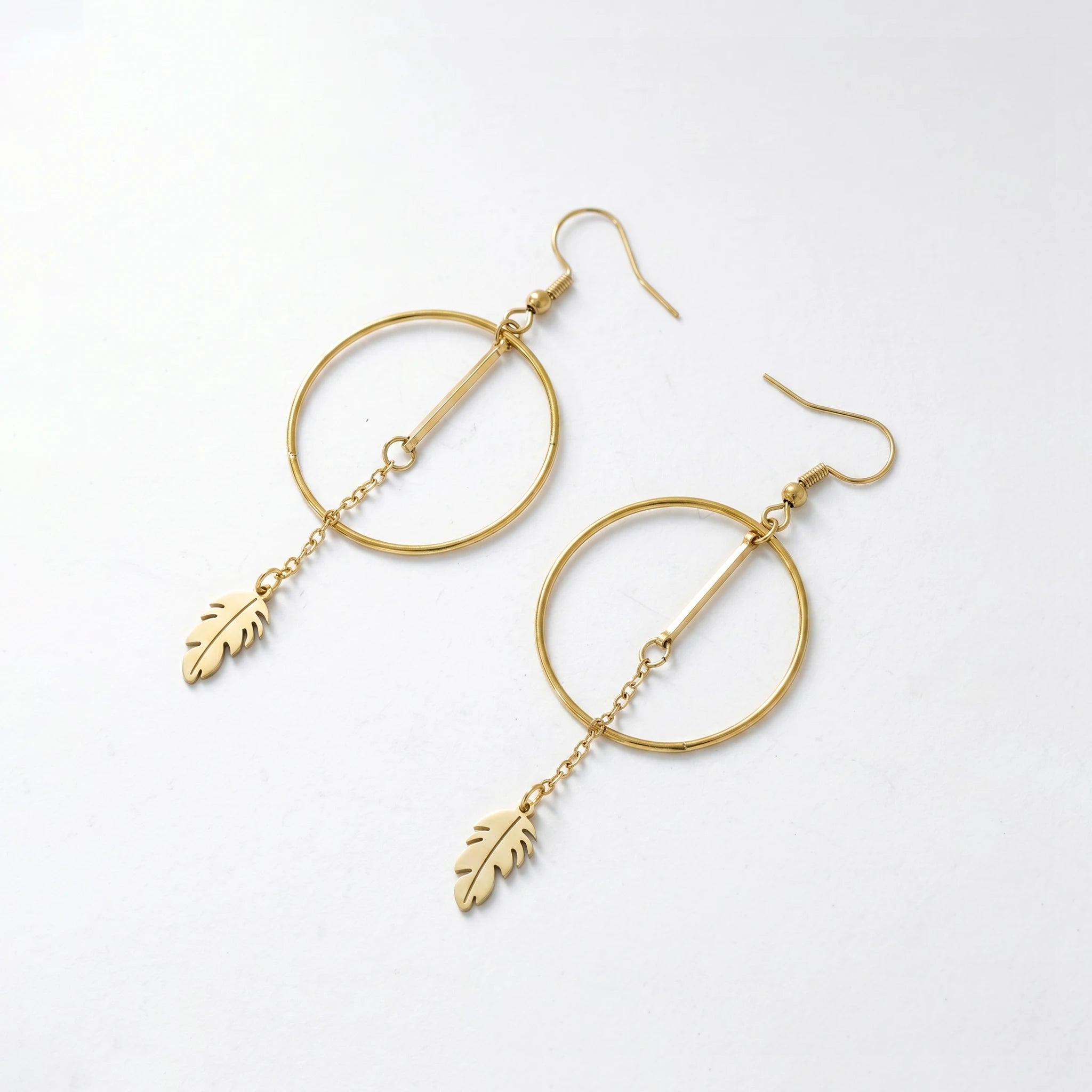 QIAOREN 11853 Elegant Minimalist Circle Bar  Drop Earrings Gold Stainless Steel Long Tassel Leaf Jewelry Gift for Women EU US