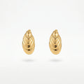QIAOREN 13221Gold Plated Shell Stud Earrings for Women Stainless Steel Coastal Beach Minimalist Fashion Jewelry