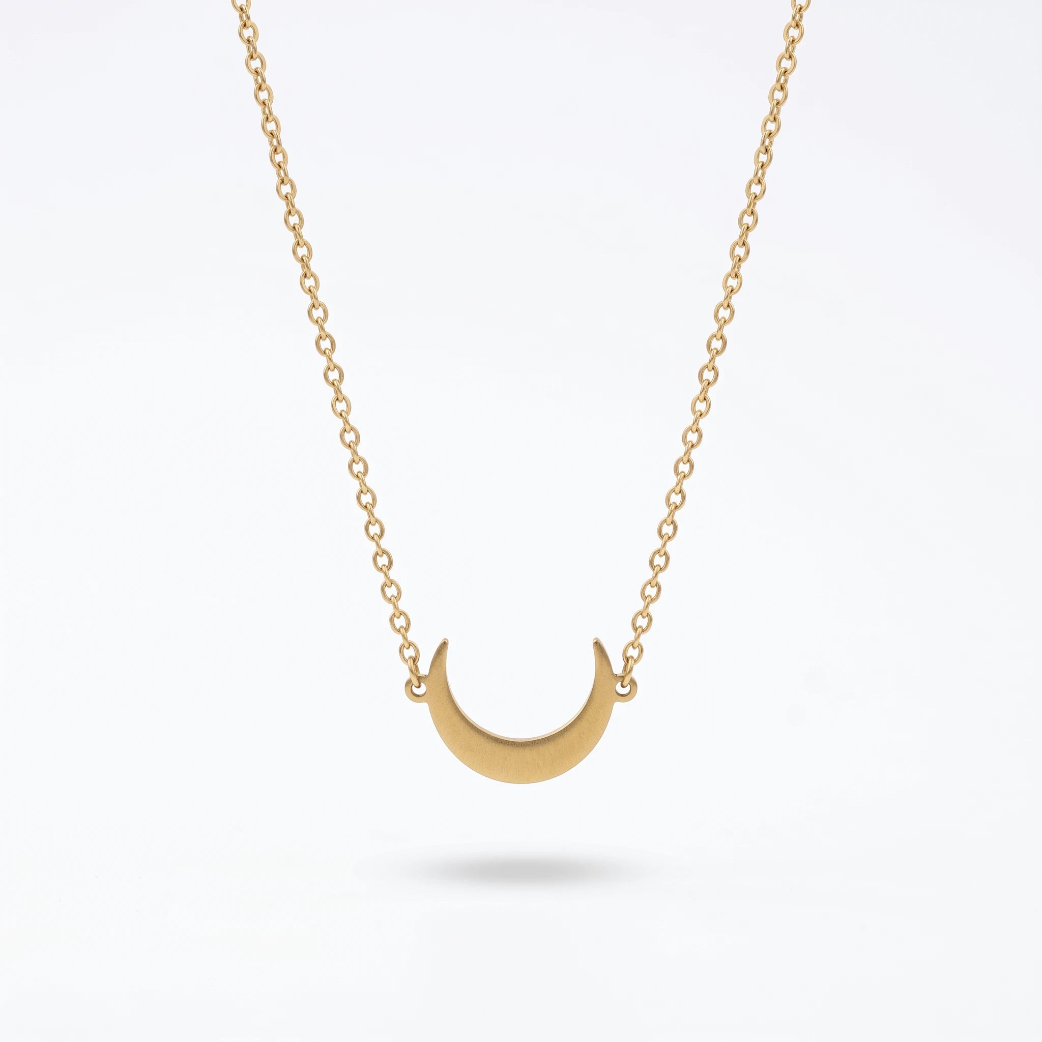 QIAOREN 11837 18K Gold Plated Stainless Steel Anti-Tarnish Hypoallergenic Matte Finish Crescent Moon Horizontal O Chain Necklace
