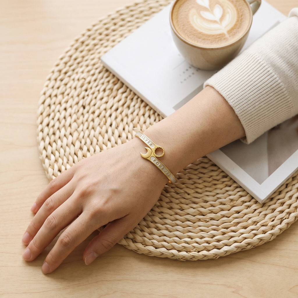 QIAOREN 14120 Stainless Steel Sun Moon Open Cuff Bracelet Gold Waterproof Couple Jewelry OEM ODM