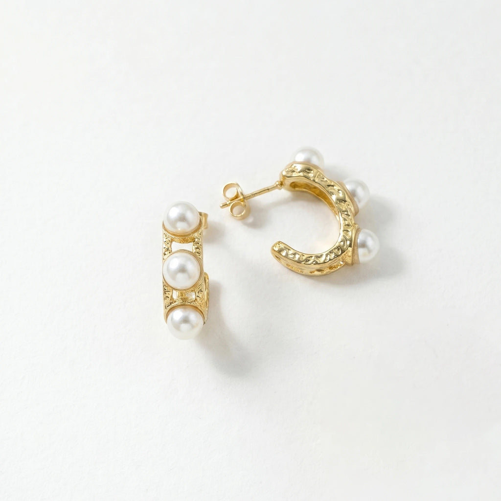 QIAOREN 12397 Trendy Hammered Pearl Hoop Earrings Gold Stainless Steel Triple Pearl Wide C Hoops Textured Studs Women US EU