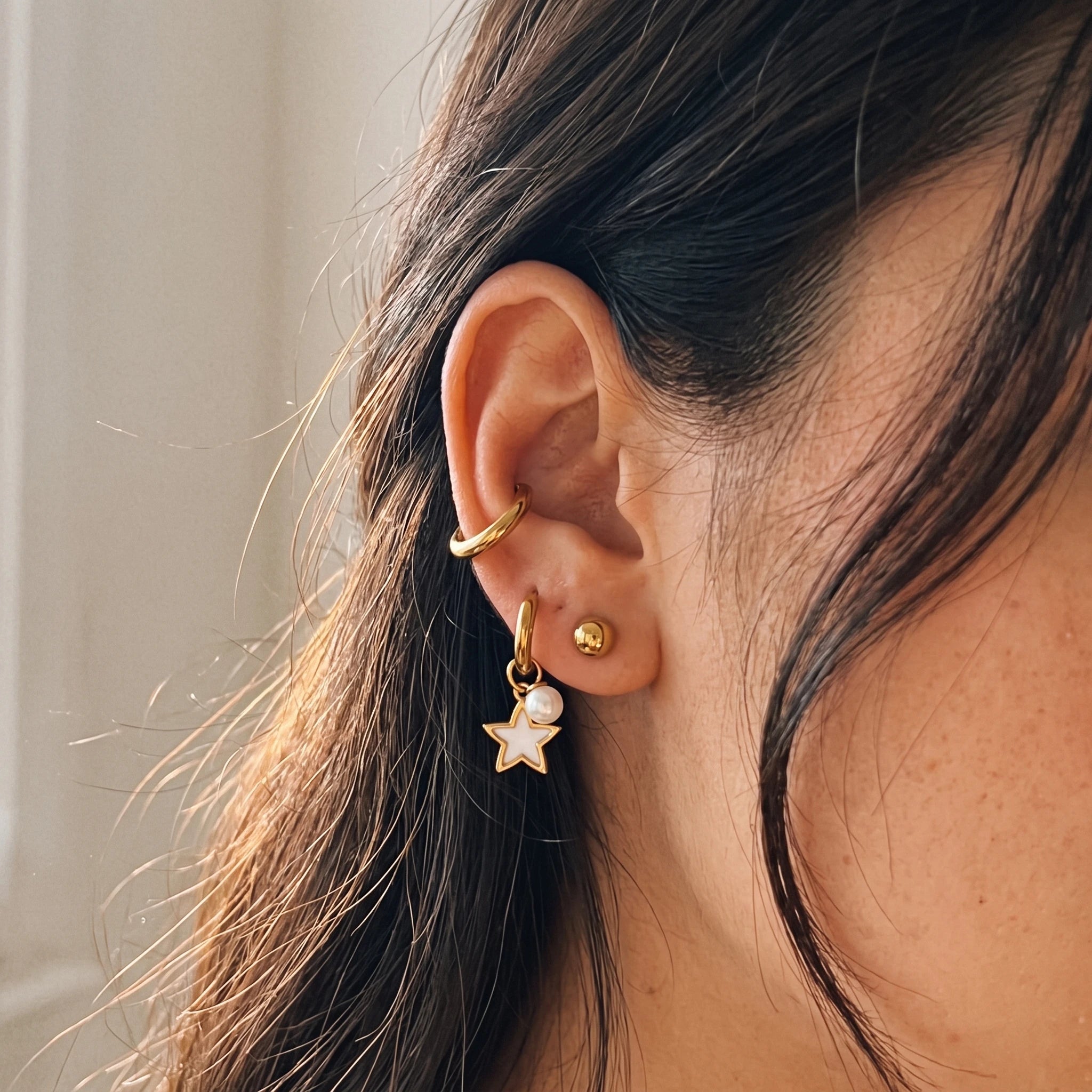 QIAOREN 14499 3 Pcs Stainless Steel Earring Set, Gold Ball Studs Plain White Star Pearl Dangle Earrings Multi Pack Fashion Gift