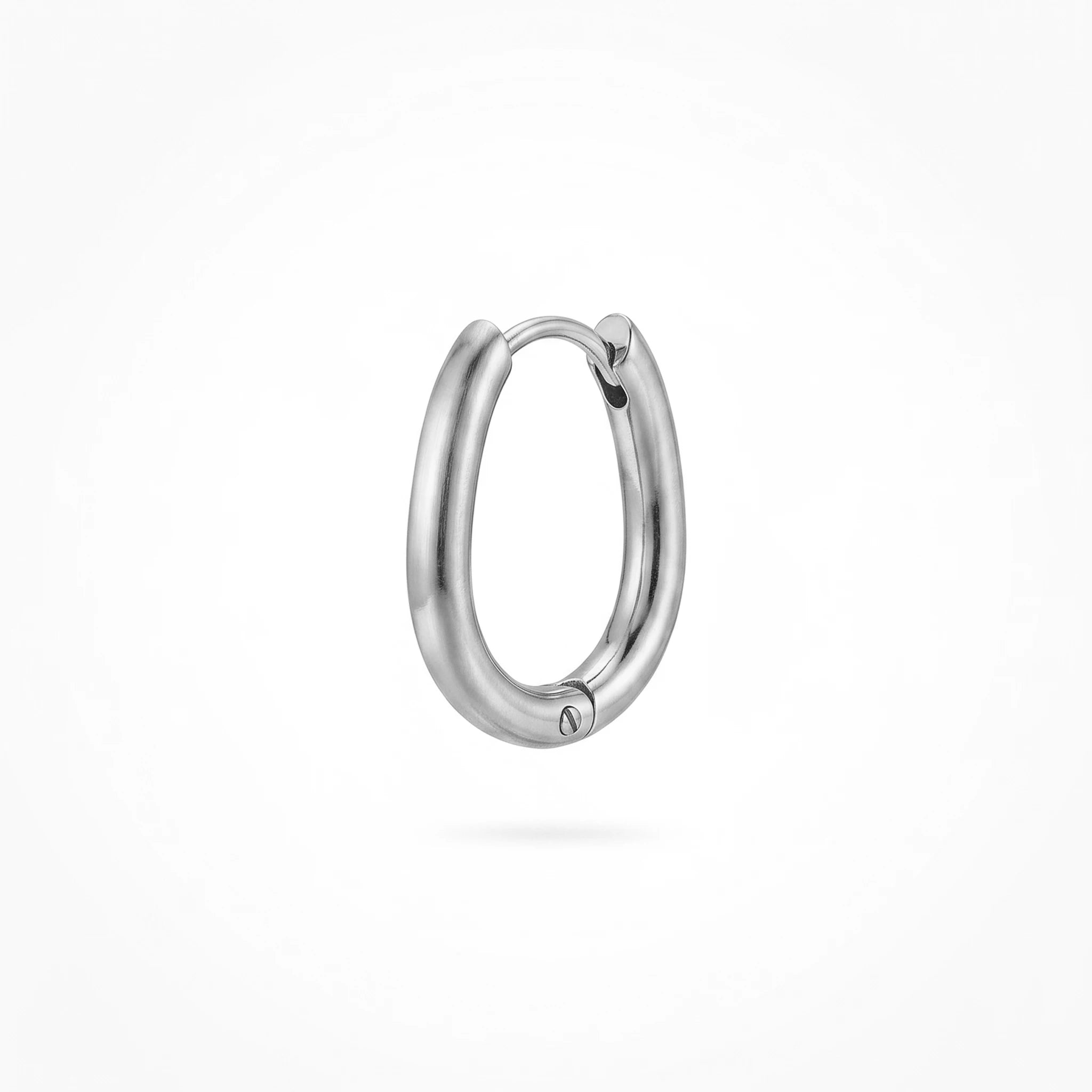 QIAOREN 12583 Smooth Thick Oval Huggie Hoop Earrings PVD 18K Gold Plated Stainless Steel Oval Ear Buckle for US European Women