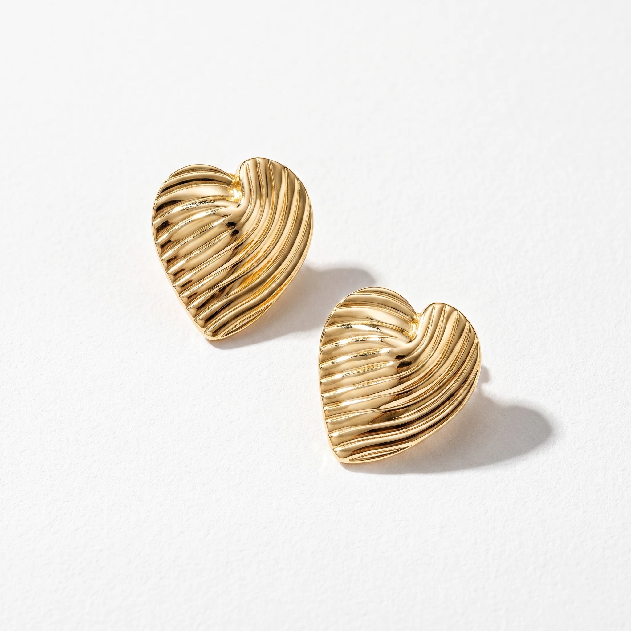 QIAOREN 13272 Gold Tone Irregular Wavy Oval Stud Earrings Smooth Polished Twisted Fluid Shape Click Back Studs Abstract