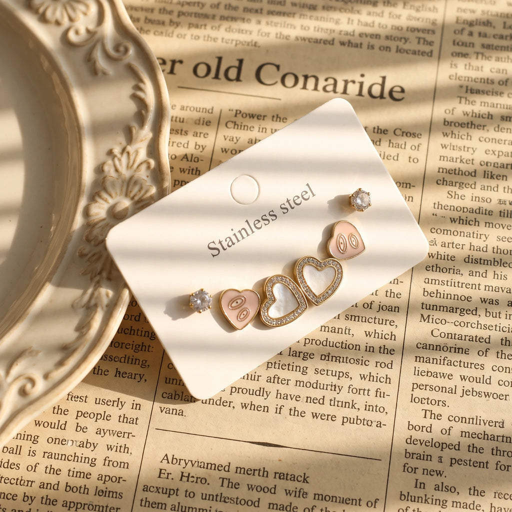 QIAOREN 14511 Minimalist Heart Stud Earrings Stainless Steel CZ Crystal Earrings Waterproof Jewelry for Women Daily Wear