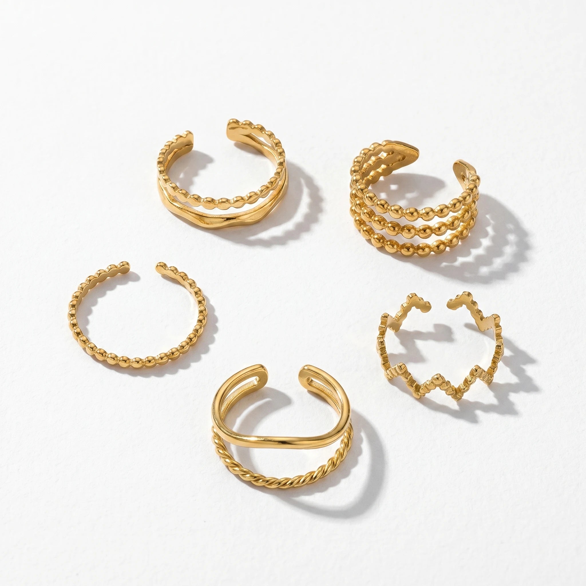 QIAOREN 13091-95 5Pcs 18K Gold Plated Stainless Steel Open Ring Set, Adjustable Stackable Heart Finger Rings