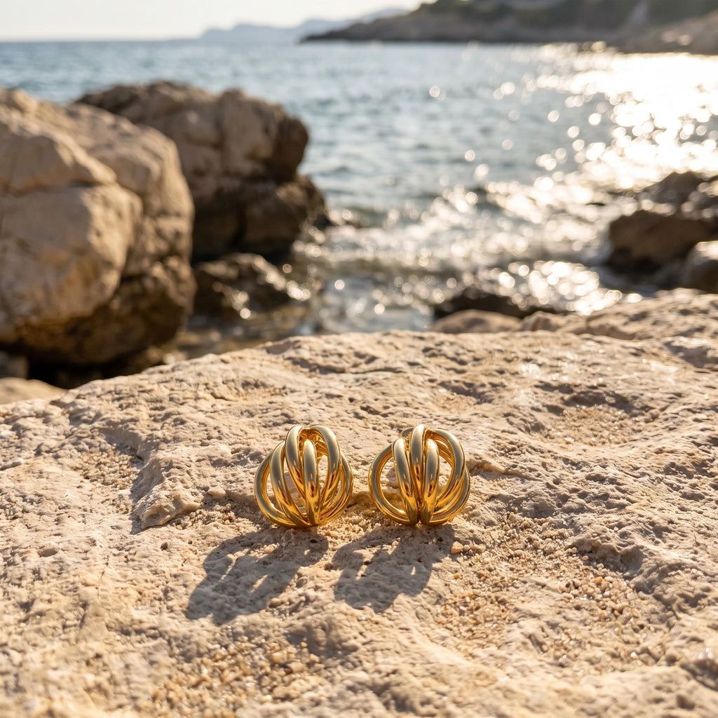 QIAOREN 14541 Twisted Knot Stud Earrings, Polished Gold Interlocked Hoop Earrings, Hypoallergenic Minimalist Statement Jewelry
