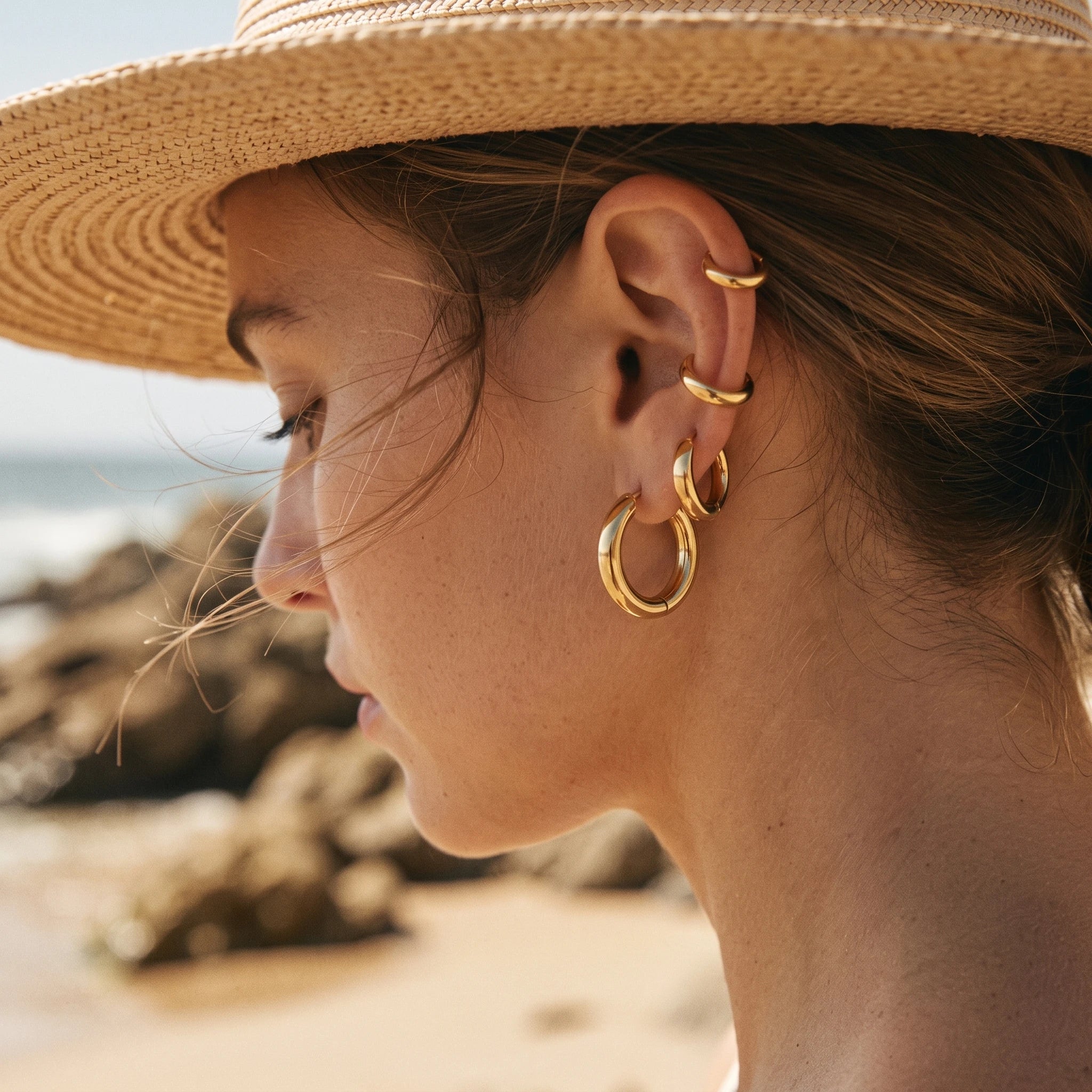 QIAOREN 14447 3 Pairs Different Size Stainless Steel Click Top Hoop Earrings, Minimalist Daily Wear Jewelry Gift