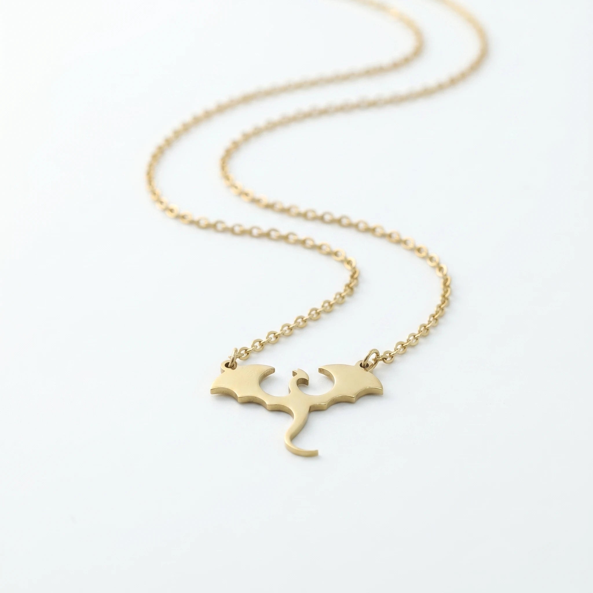 QIAOREN 11259 Gothic Mini Dragon Necklace 18K Gold Plated Stainless Steel Tarnish Free Waterproof Jewelry for Women