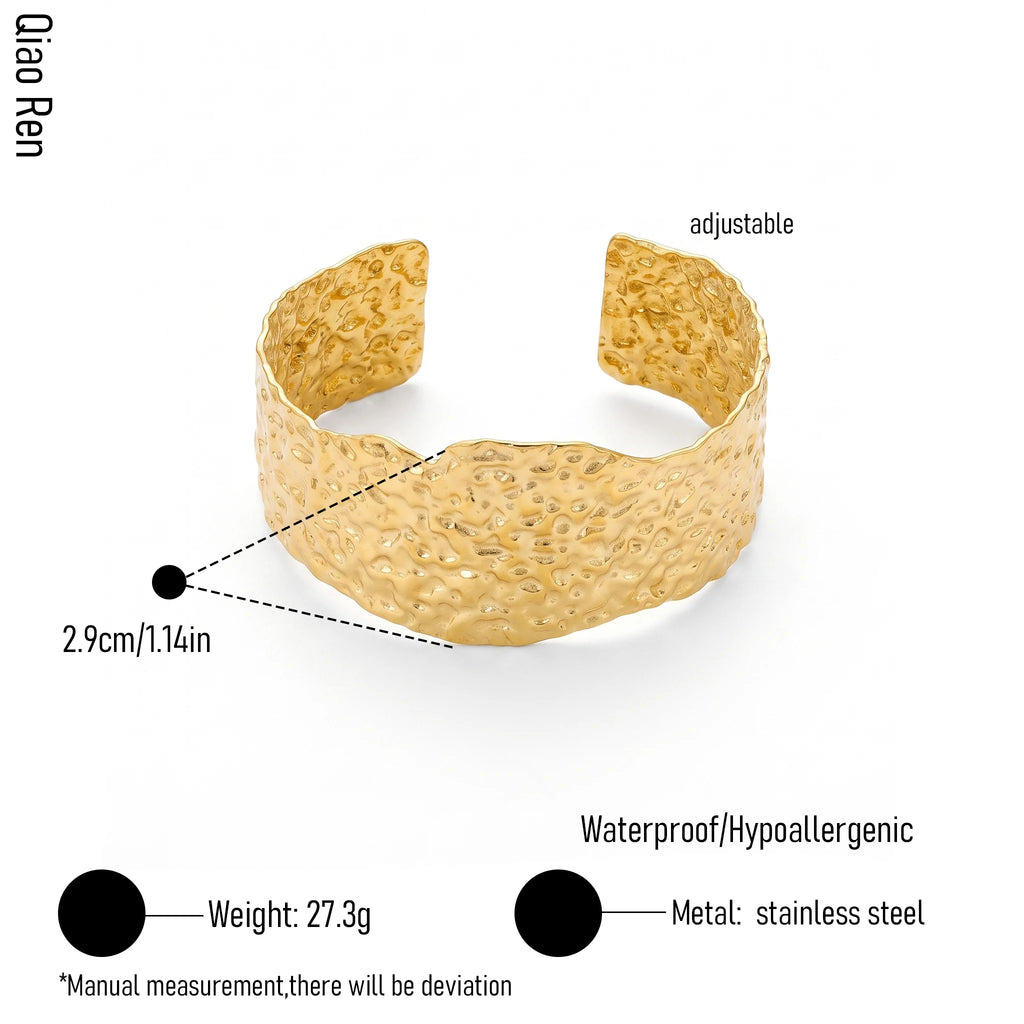 QIAOREN 14096 Stainless Steel Hammered Wide Cuff Bracelet Adjustable Waterproof Hypoallergenic Jewelry OEM ODM