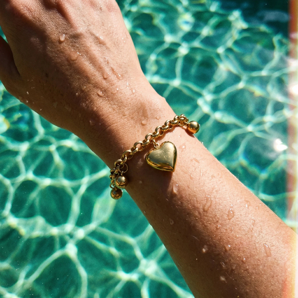 QIAOREN 11428 Rust Proof Waterproof 18K Gold Plated Stainless Steel Puffy Heart Ball Charm Bracelet