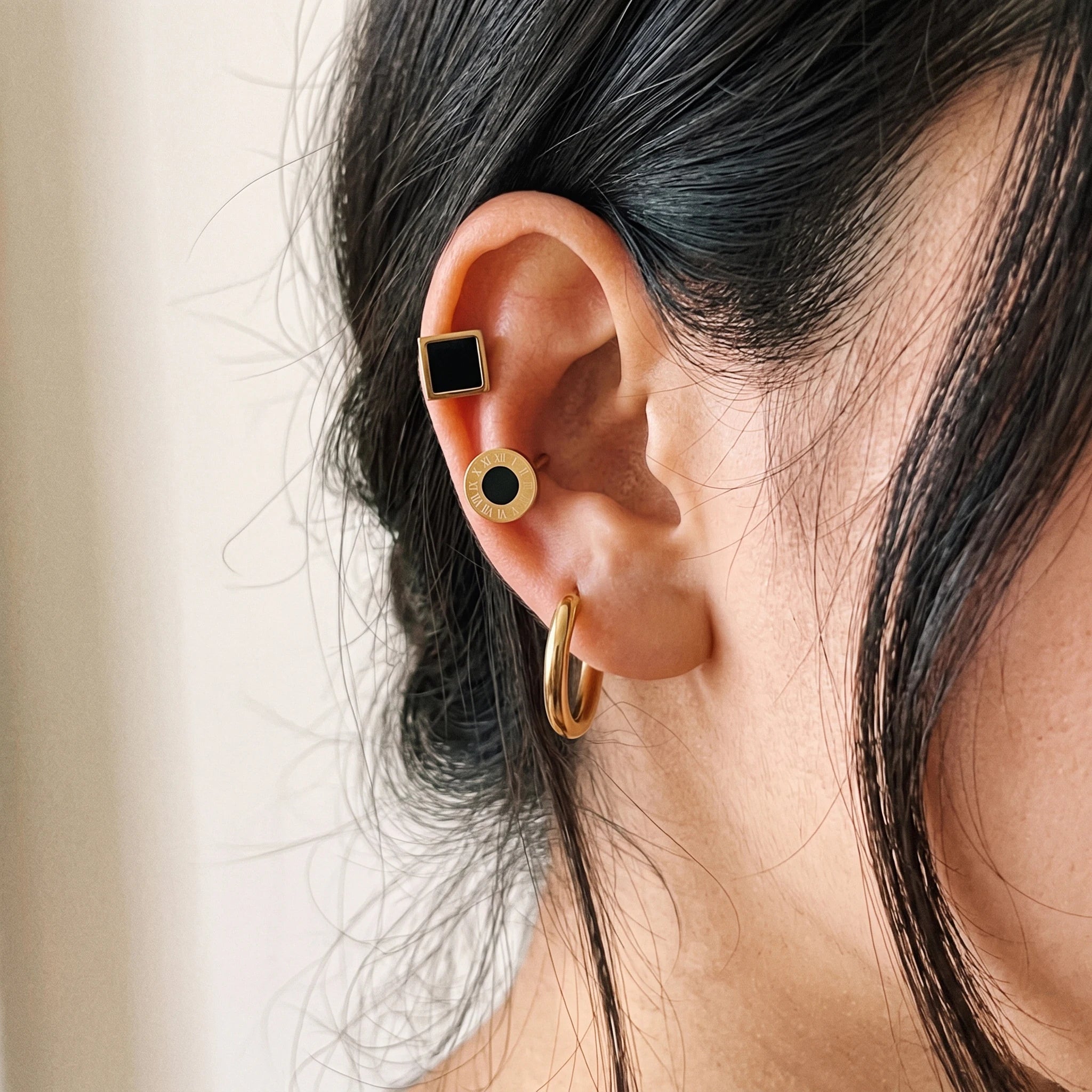 QIAOREN 14471 3 Pair Gold Stainless Steel Earrings Set, Square Black Enamel Studs, Roman Numeral Disc Studs & Chunky Earrings